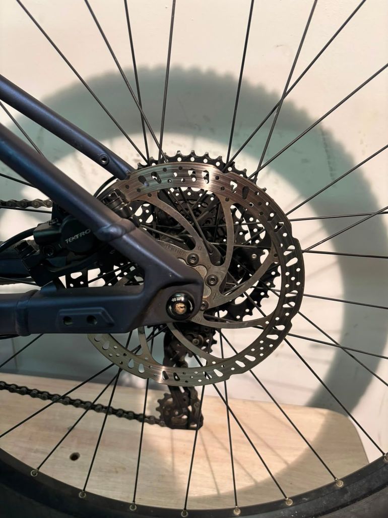 ROCKRIDER E-EXPL 520 2025 Mountainbike de segunda mano, Azul — imagen 4 de 16