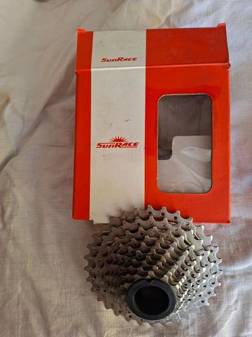 Used Specialized Tarmac Shimano Ultegra 2022 Road & Gravel, Black — image 4 of 5