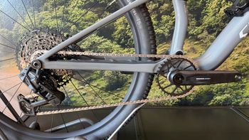 Tweedehands Specialized Epic 8 Comp 2025 2025 Mountainbike — afbeelding 3 van 9