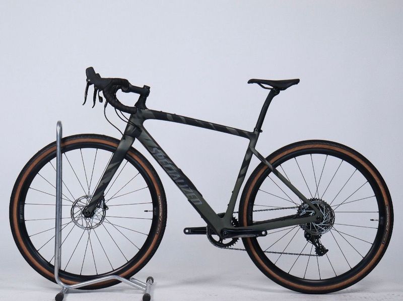 Gebrauchtes Specialized Diverge Comp Carbon 2022 2022 Road & Gravel, Schwarz — Bild 1 von 3