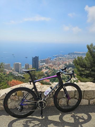 Scott Foil SRAM Red eTap AXS 2022 Road & Gravel usato