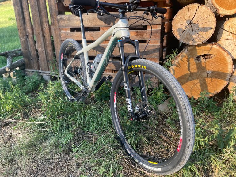 Used Ibis Cycles DV 9 2018 Mountainbike, White — image 4 of 11