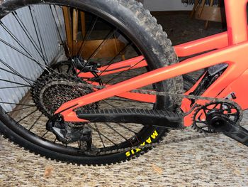 Used Santa Cruz Nomad 90 2026 2026 Mountainbike, Red, 27.5 (650B) — image 10 of 11