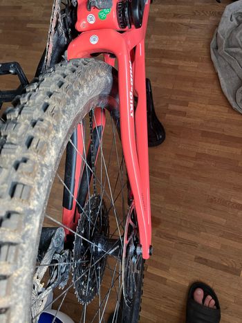Santa Cruz Nomad 90 2026 2026 Mountainbike usato, Rosso — immagine 86 di 86