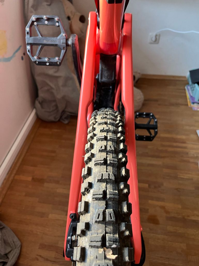 Santa Cruz Nomad 90 2026 2026 Mountainbike usato, Rosso — immagine 40 di 86