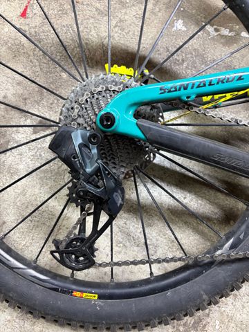 Gebrauchtes Santa Cruz Nomad SRAM GX Eagle AXS 2017 Mountainbike, Blau, 27, 5 (650B) — Bild 4 von 5