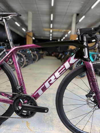 Used Trek Émonda SLR 7 2023 2023 Road & Gravel, Purple — image 14 of 24