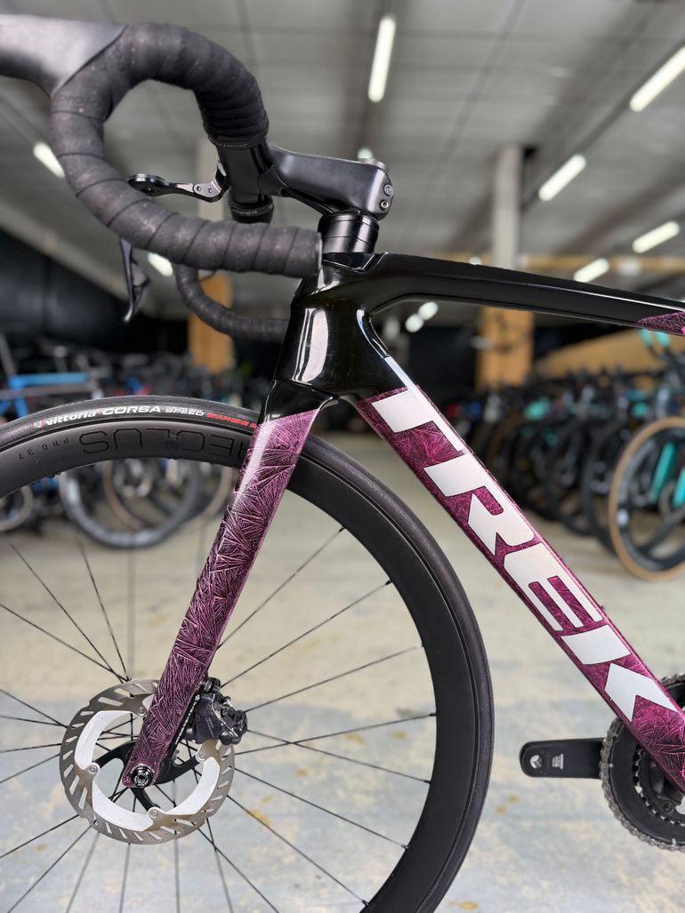 Used Trek Émonda SLR 7 2023 2023 Road & Gravel, Purple — image 21 of 24