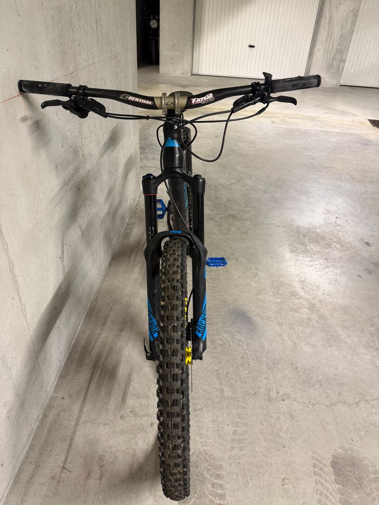 Canyon Strive CF 7.0 Race 2017 2027 Mountainbike d'occasion — image 17 sur 28
