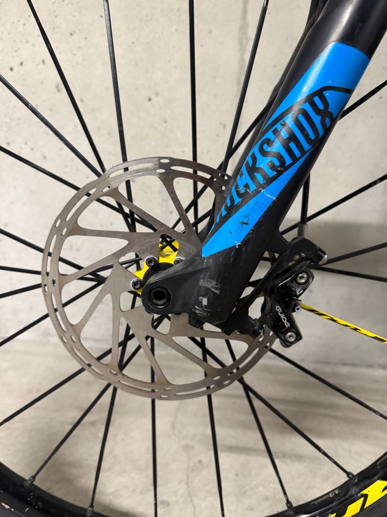 Canyon Strive CF 7.0 Race 2017 2027 Mountainbike d'occasion — image 24 sur 28