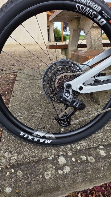 Używany Canyon Spectral SRAM GX Eagle AXS (T-Type) 2024 Mountainbike — zdjęcie 3 z 13
