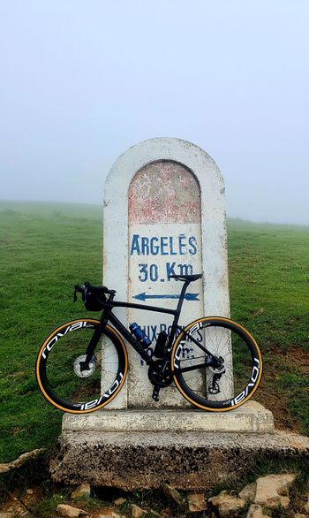Używany Specialized Men's Tarmac Disc Pro 2019 2019 Road & Gravel — zdjęcie 3 z 4