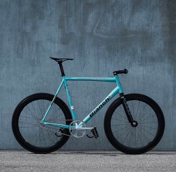 Bianchi Pista Single Speed / Fixed Gear 2009 Road & Gravel d'occasion — image 8 sur 9