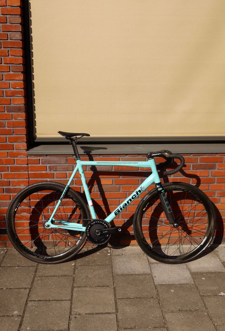 Bianchi Pista Single Speed / Fixed Gear 2009 Road & Gravel d'occasion — image 9 sur 9