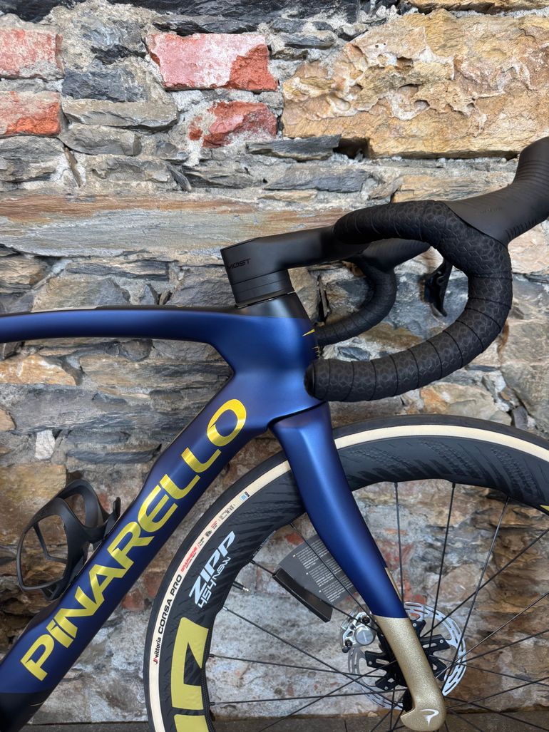 Použité Pinarello DOGMA F SRAM RED ETAP AXS 2026 2026 Road & Gravel — obrázek 5 z 6