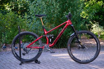 Tweedehands Norco Sight C3 29 2023 Custom AXS Fraezen Link Mullet X01 XX1 AXS 2023 MTB