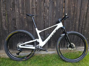 Used Scott Spark RC Team 2023 2023 Mountainbike, White, 29 — image 6 of 10