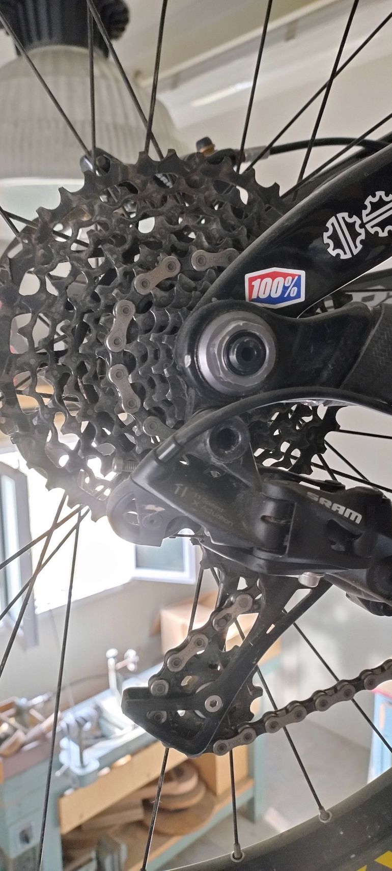 Devinci Spartan GX 2017 2017 Mountainbike d'occasion — image 4 sur 6