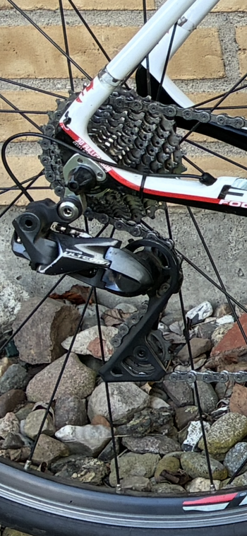 Focus Izalco Shimano Ultegra Di2 2014 Road & Gravel de segunda mano, Blanco — imagen 4 de 7