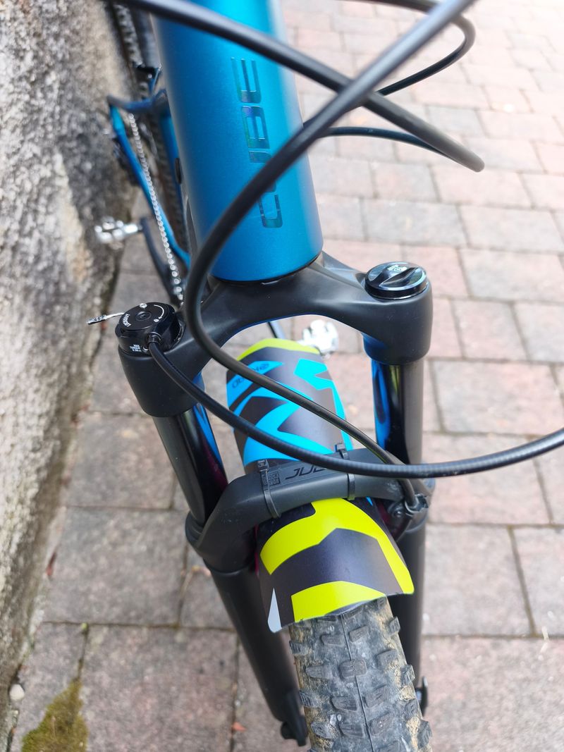 Used CUBE REACTION, PRO 2025 2025 Mountainbike, Blue, 27.5, 29 — image 7 of 8