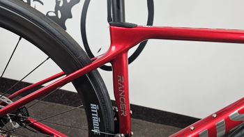 Used Gusto RANGER EVO ELITE ULTRA DISC 2025 Road & Gravel, Red — image 15 of 19