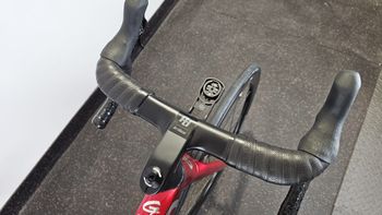 Used Gusto RANGER EVO ELITE ULTRA DISC 2025 Road & Gravel, Red — image 3 of 19