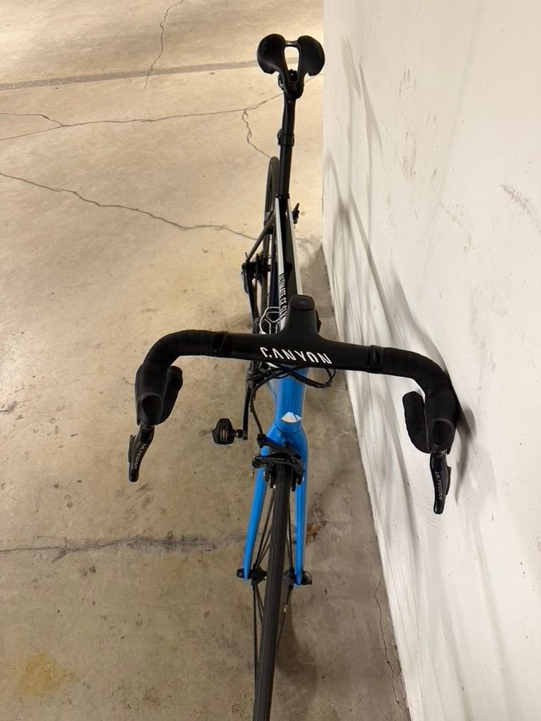 Used Canyon Ultimate CF SL 8.0 Di2 2019 2019 Road & Gravel, Blue — image 3 of 3