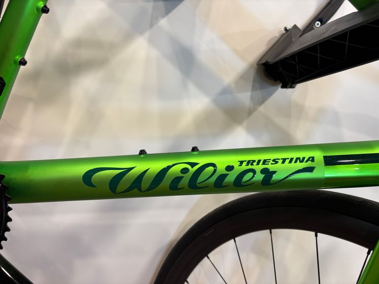 Wilier Verticale SLR SHIMANO DURA-ACE Di2 R9270 2x12S 2025 2025 Road & Gravel d'occasion — image 2 sur 5