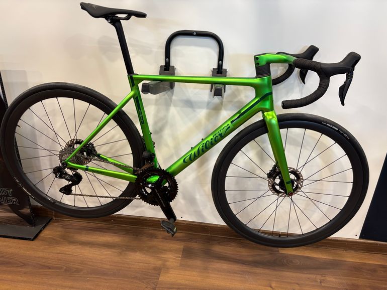 Wilier Verticale SLR SHIMANO DURA-ACE Di2 R9270 2x12S 2025 2025 Road & Gravel d'occasion — image 1 sur 5
