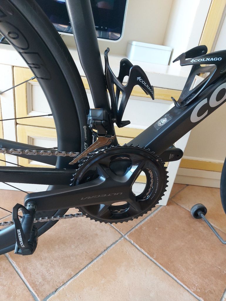Brugt Colnago V4Rs Shimano Ultegra Di2 2025 2025 Road & Gravel — billede 4 af 5