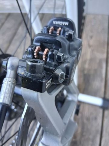 Used Commencal SUPREME DH V4 2022 2022 Mountainbike, Light Gray, 27.5 — image 9 of 12