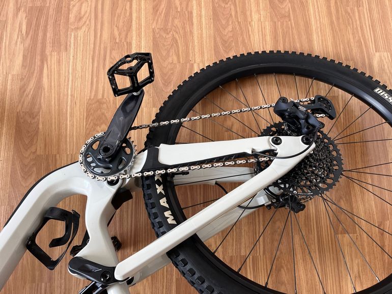 Tweedehands Cannondale Habit Carbon LT 1 2025 2025 Mountainbike — afbeelding 6 van 10