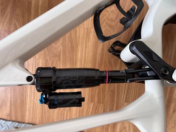 Tweedehands Cannondale Habit Carbon LT 1 2025 2025 Mountainbike — afbeelding 5 van 10