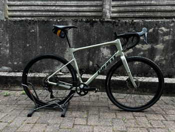 Gebrauchtes Giant Revolt, Advanced 2 2021 2021 Road & Gravel