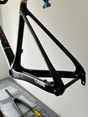 Used Cinelli Pressure Frameset 2024 Road & Gravel, Light Gray — image 9 of 12