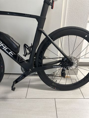 Used WINSPACE Custom SRAM Rival eTap AXS 2023 Road & Gravel, Black — image 3 of 4