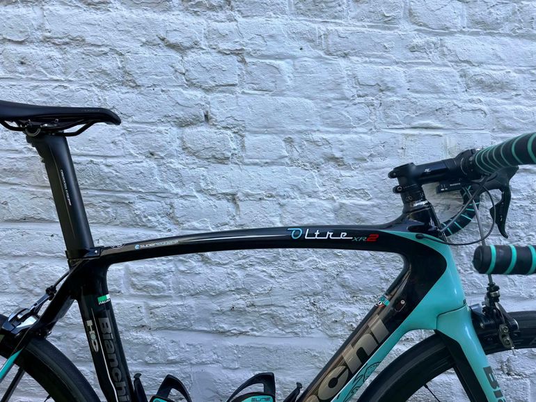 Brugt Bianchi XR2 Dura Ace Di2 2016 édition Spéciale 130 Ans 2016 Road & Gravel — billede 3 af 15