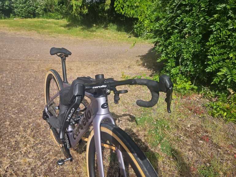 Used Cervélo Áspero GRX RX825 Di2 2026 2026 Road & Gravel, Light Gray — image 4 of 8