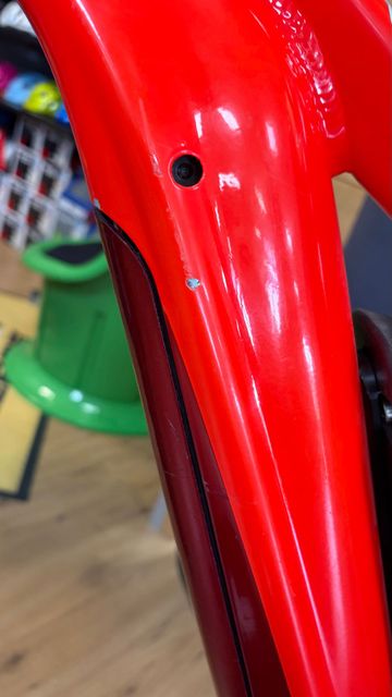 Used Giant Reign E+ 1 Pro 2020 2020 Mountainbike, Red, 27.5 — image 5 of 7