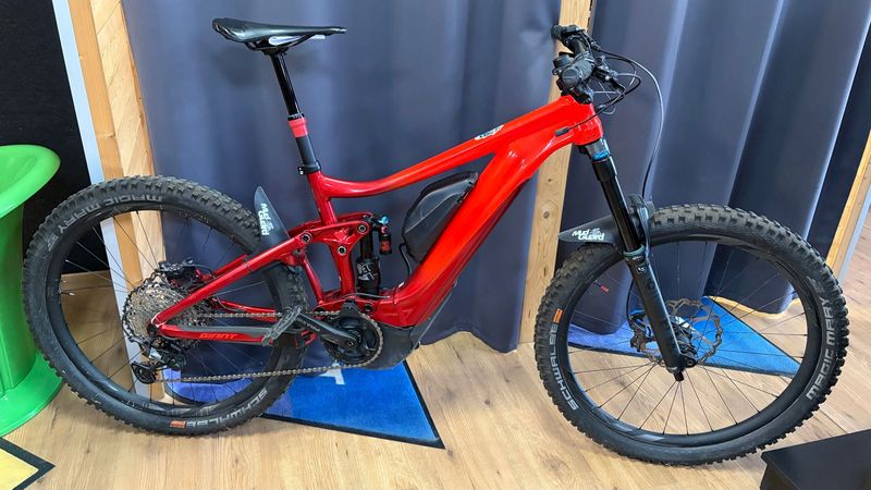 Used Giant Reign E+ 1 Pro 2020 2020 Mountainbike, Red, 27.5 — image 1 of 7