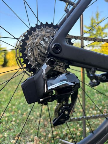 Tweedehands Scott Addict RC 20 2024 2024 Road & Gravel — afbeelding 5 van 8