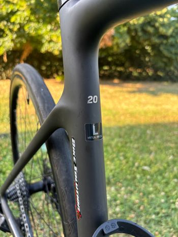 Scott Addict RC 20 2024 2024 Road & Gravel d'occasion — image 7 sur 8