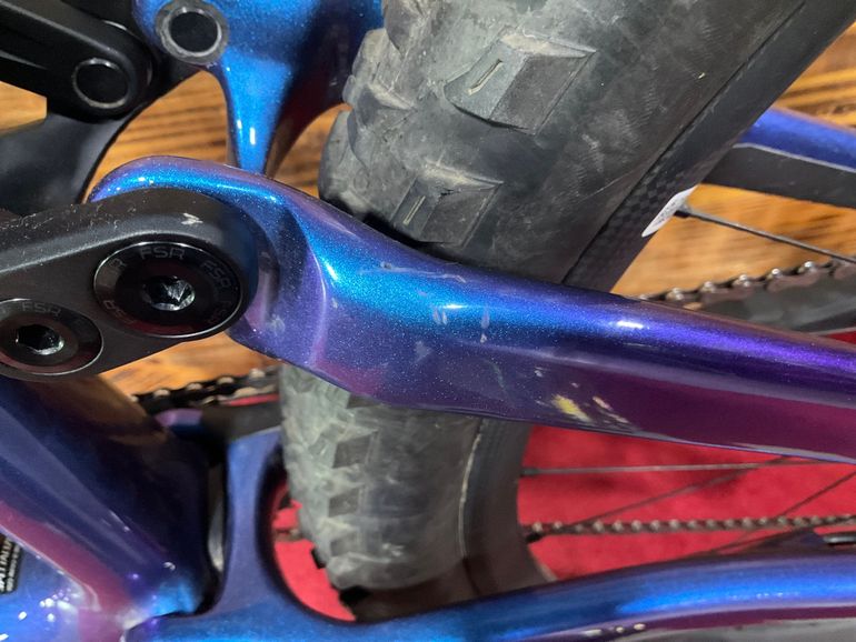 Used Specialized Men's Stumpjumper Comp Carbon 29 - 12-speed 2019 2019 Mountainbike, Blue, 29 — image 8 of 9