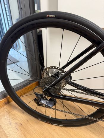 Used Trek Émonda SL 6 Disc Pro 2021 2021 Road & Gravel, Red — image 3 of 9