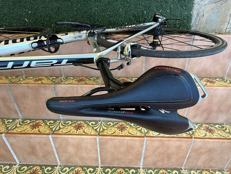Specialized S-Works Tarmac SL4 SRAM RED 2012 2012 Road & Gravel d'occasion — image 8 sur 14