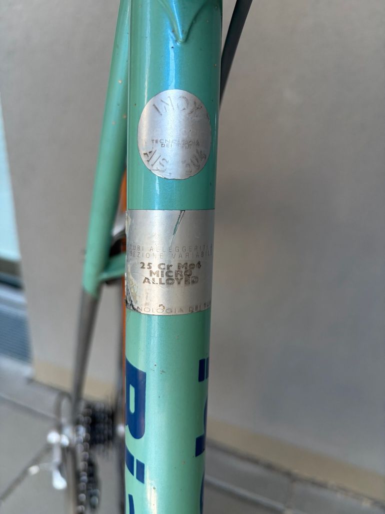 Bianchi Custom Campagnolo Chorus 1990 Road & Gravel d'occasion — image 13 sur 14