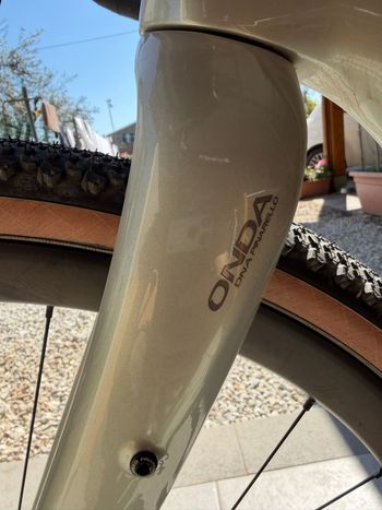 Použité Pinarello GREVIL F1 SHIMANO GRX 610 2026 2026 Road & Gravel — obrázek 7 z 8