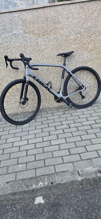 Trek Checkpoint SL 5 2022 2022 Road & Gravel de segunda mano, Gris claro — imagen 2 de 11