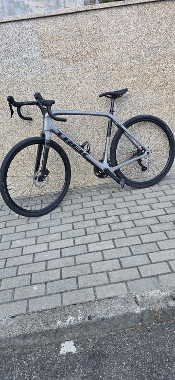 Used Trek Checkpoint SL 5 2022 2022 Road & Gravel, Light Gray — image 2 of 11