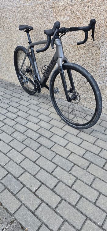 Trek Checkpoint SL 5 2022 2022 Carretera y gravel de segunda mano